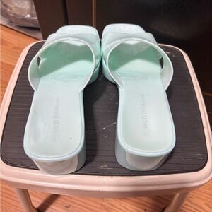 Wild Diva Women’s Mint Slide Jelly Sandals